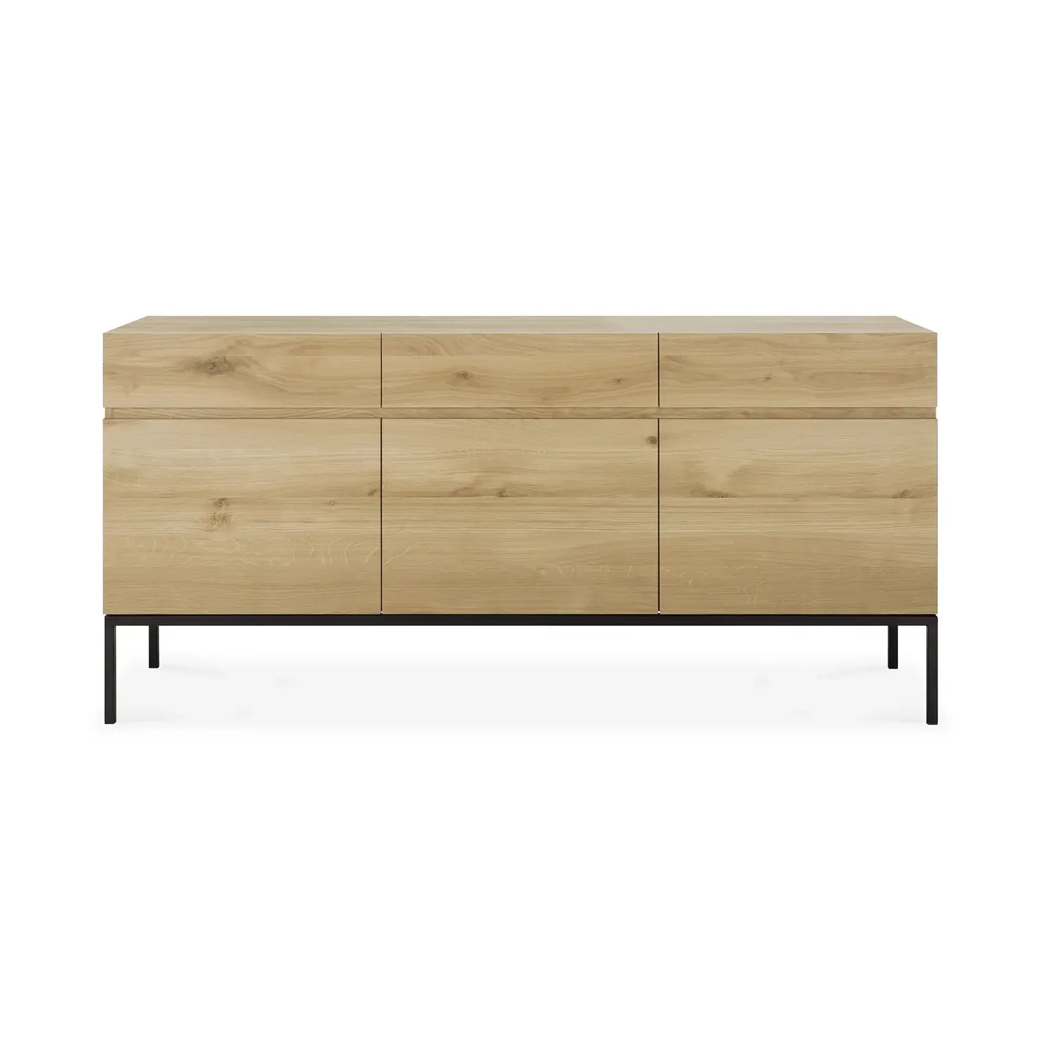 51115_Ligna_sideboard_front01_cut_WEB