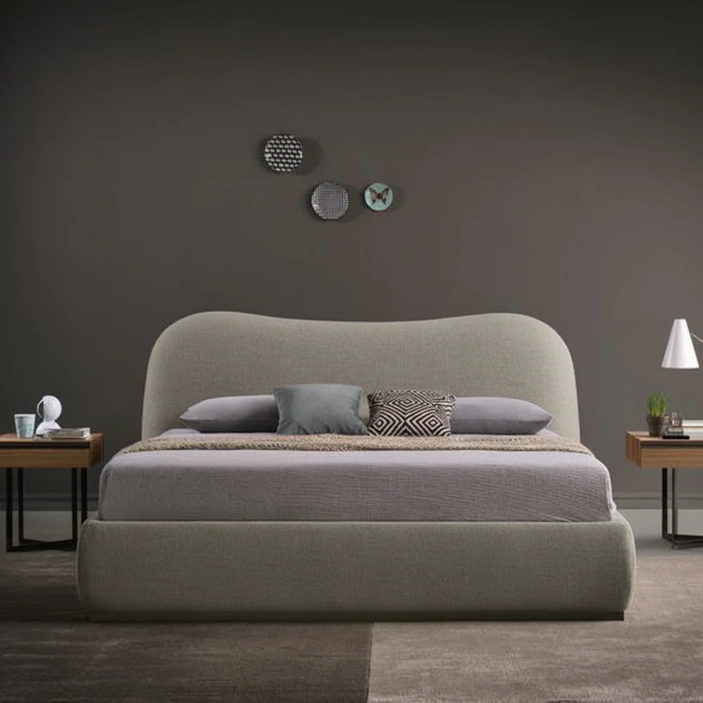 Upholstered_king_size_bed_with_curved_headboard_Aurore_5d691dc4-1967-4f28-aad1-8d87aa6e0cf1