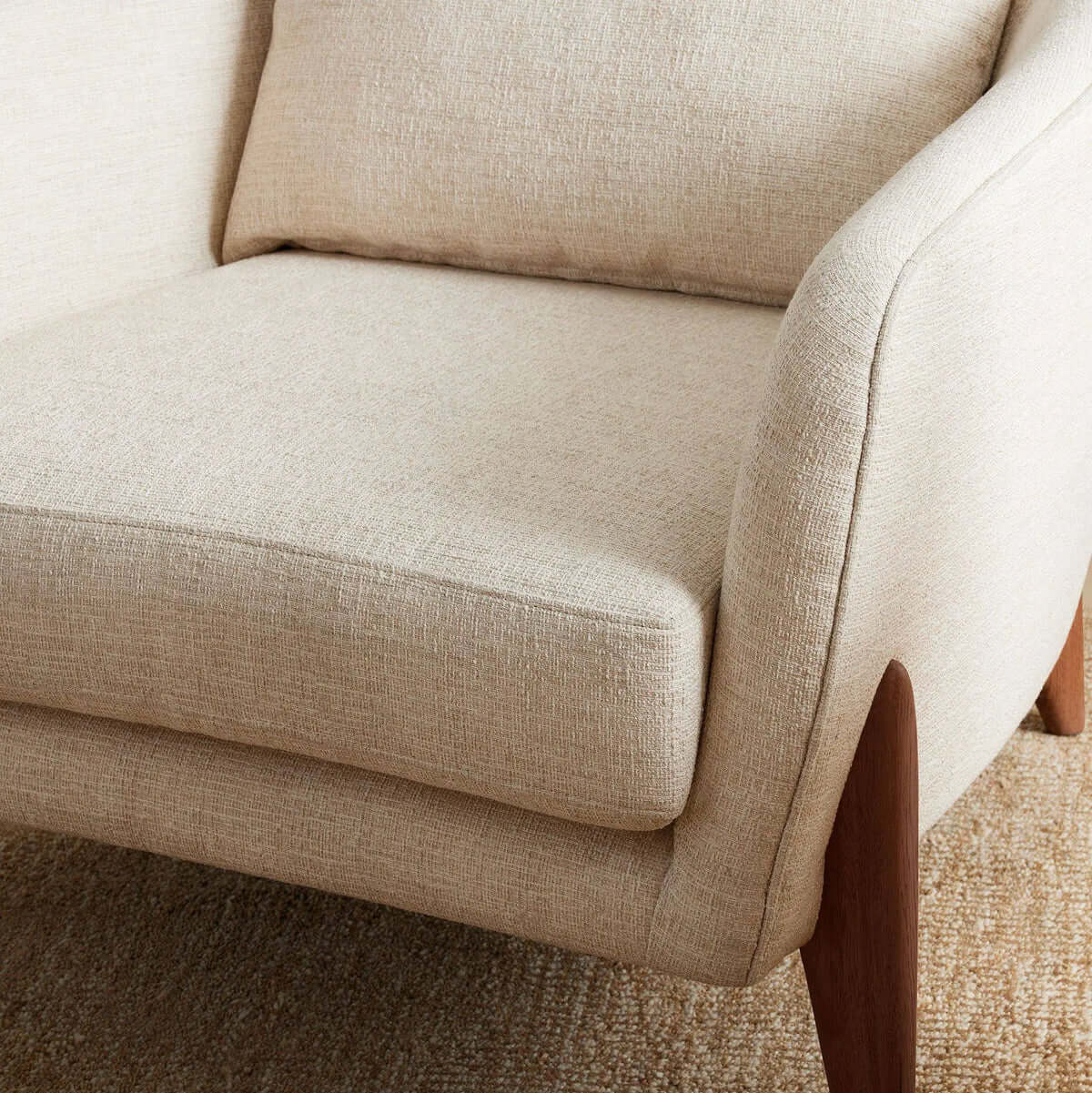 ciara-armchair-3-free-cushions-27041-homzy-hs1074