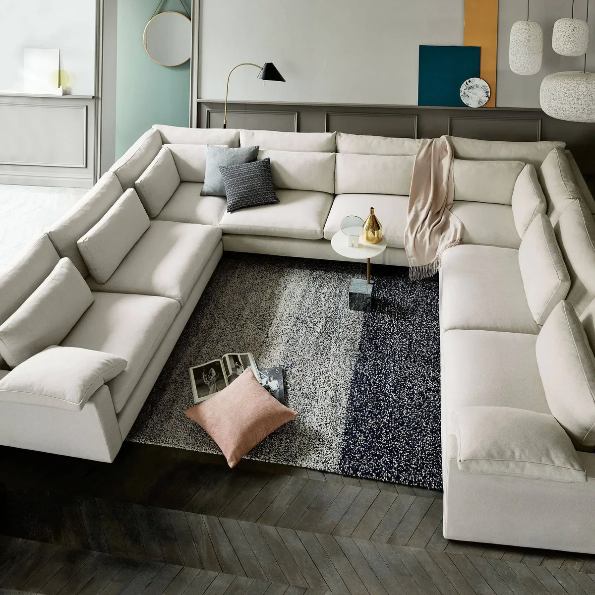 cortney-u-shape-sofa-3-free-cushions-24442-homzy-hs857