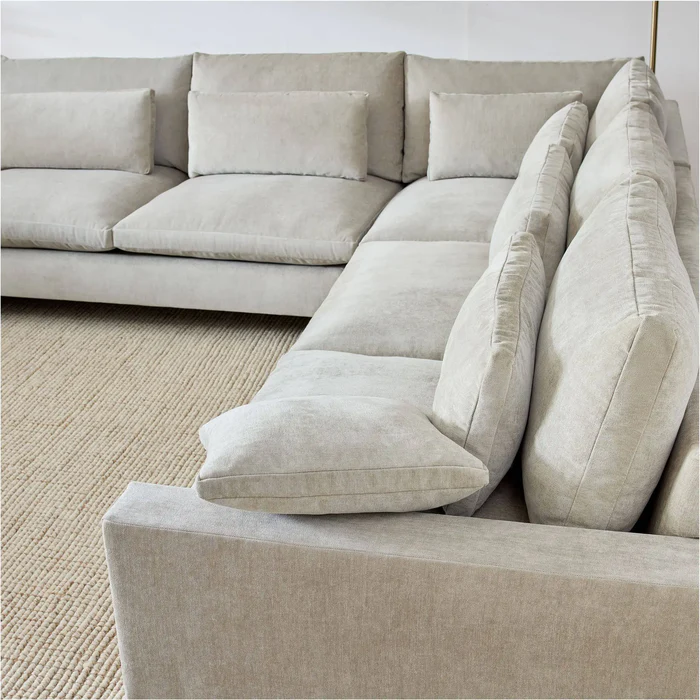 cortney-u-shape-sofa-3-free-cushions-24444-homzy-hs857